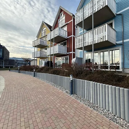 Am Yachthafen - Holzteichstrasse 9 *